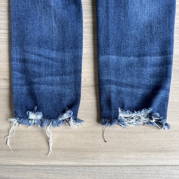 KANCAN distressed Blue jeans Size 5 / 26‎ Style #VBK1437A Cut #30728 - Picture 9 of 11